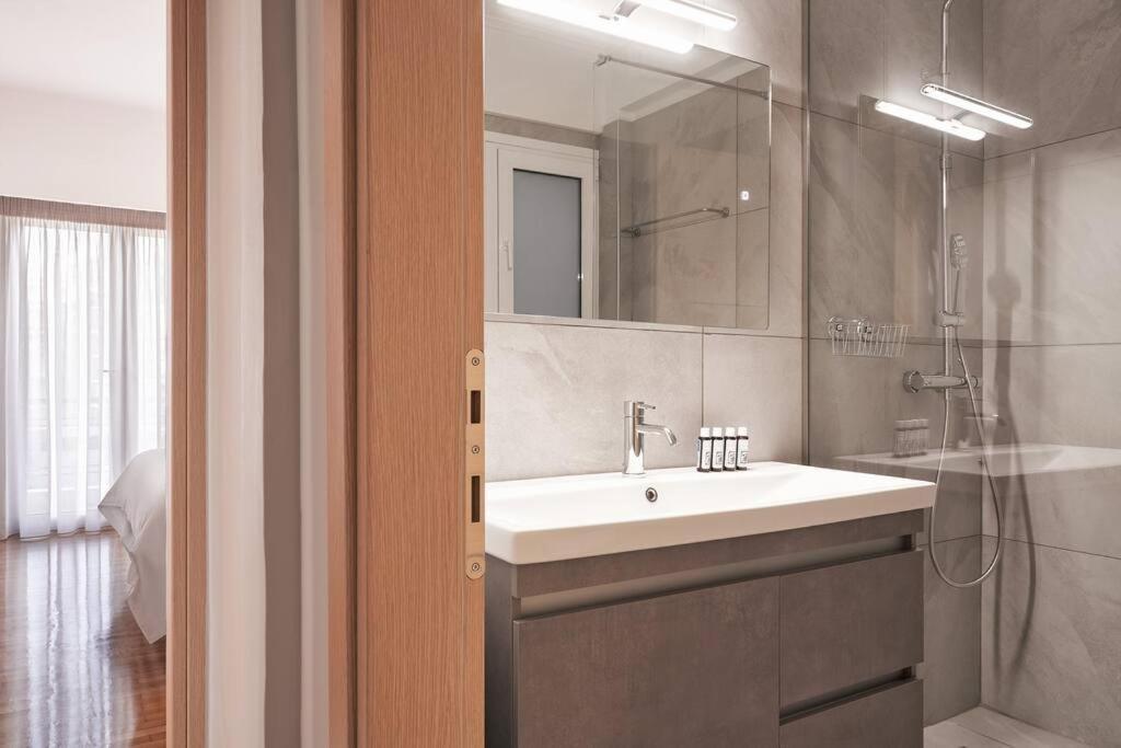 Fix 2Bd Apartment With Parthenon View Афины Экстерьер фото